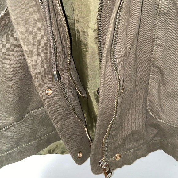 Army Green Jacket - Picture 4 of 4